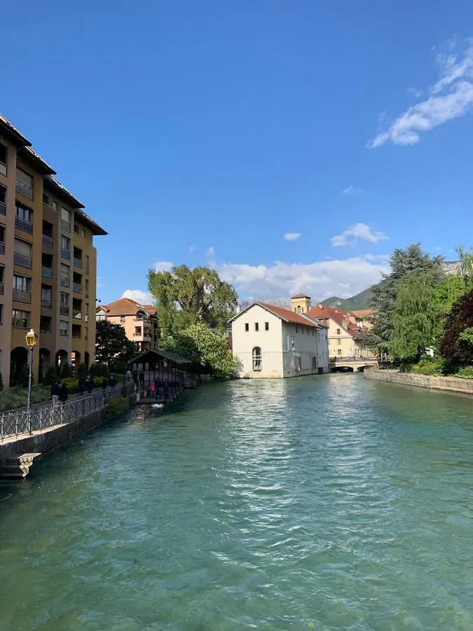 Appartement L'Appart du Thiou - Au coeur d'Annecy avec Garage 0*, Annecy